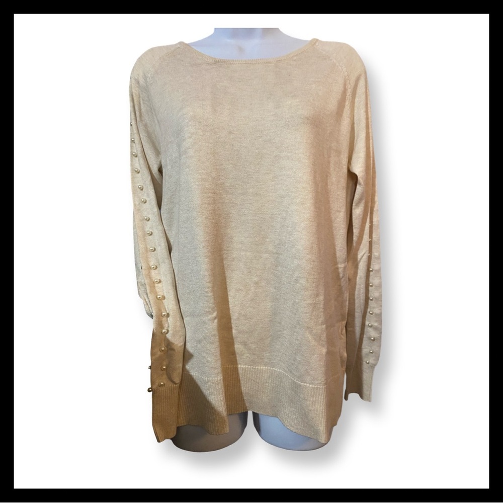 NWT Zac & Rachel Cream Sweater with Pearl Button Detail